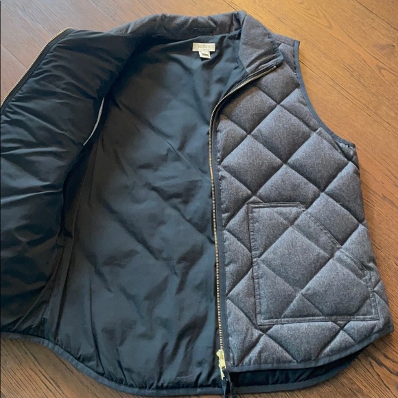 J.Crew Quilted Vest - Picture 4 of 6